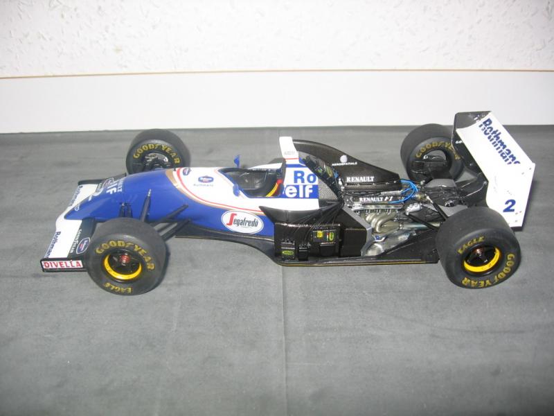 Williams FW16 001