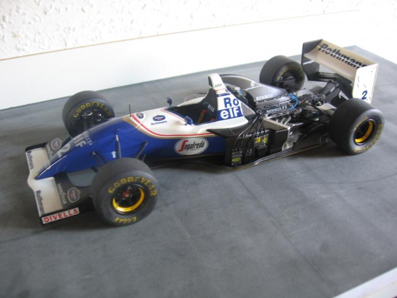 Williams FW16 003