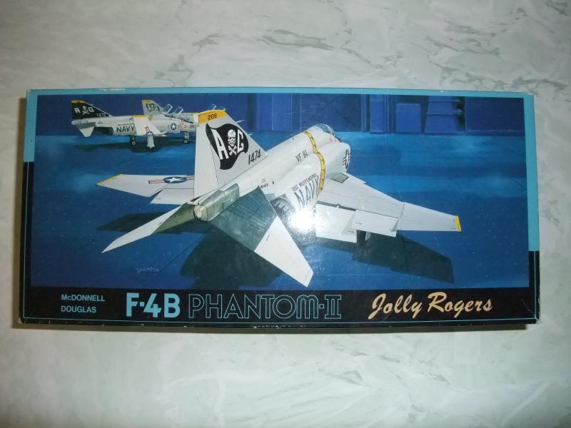 1/72 Fujimi F-4B Phantom II.

Matrica nélkül eladó , ára 2500.-