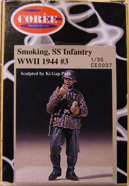 Smoking SS Infantry WWIII 1944; gyanta