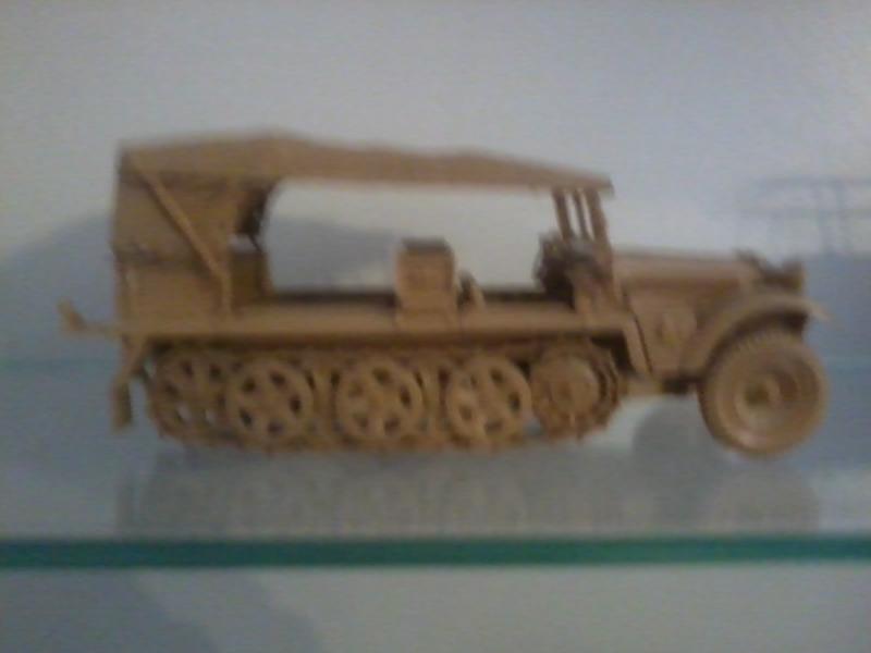 No.6443 Italeri Sd.KFZ 10 Demag D7 1:35 hiánytalan dobozával 4000ft