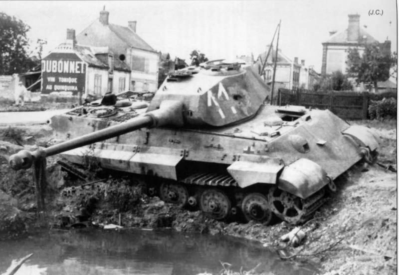 king_tiger_Destroyed_porsche_turret