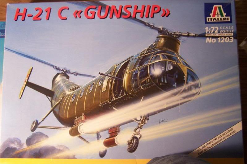 H-21C Gunship

3.000,-