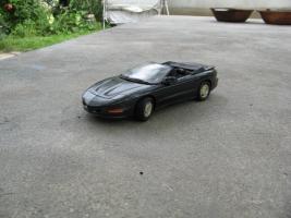 1-25 PONTIAC FIREBIRD FORMULA CONVERTIBLE 5.7 V8 1995
