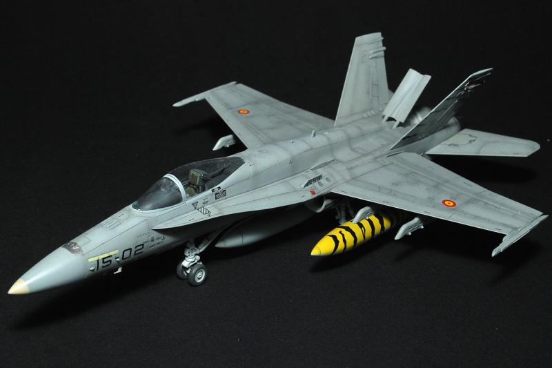 1/72 Academy F/A-18A Hornet

4500,-