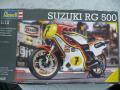 12-es Revell Suzuki RG-500 3000Ft