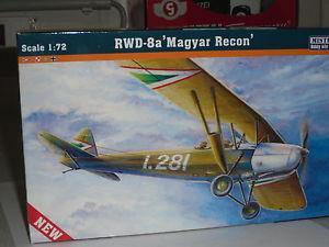 RWD8 Magyar Recon

1/72 1700 Ft