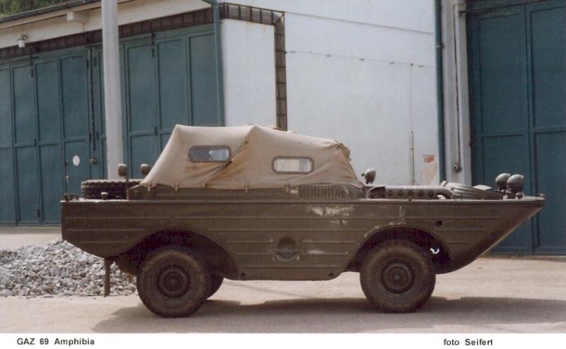 GAZ-69-Amphibia 02