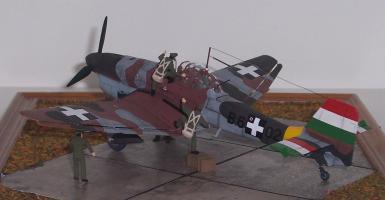 Junkers Ju-87 B-2  a Magyar Királyi Honvéd Légierőben (bevetés)
(ecsetes)