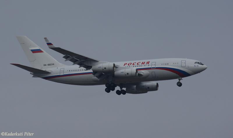 Il-96

1