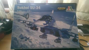 Sukhoi Szu-34 Strike Flanker
(Martin Kovacs)