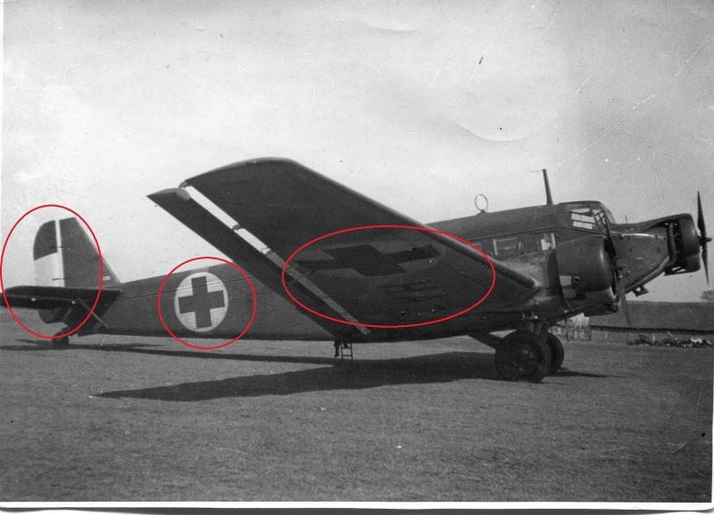 Ju52_magyar vöröskeresztesmagyar Ju egyszínü zöld festéssel