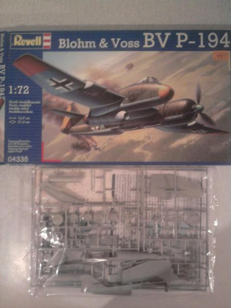 REVELL p-196 1:72 3000ft