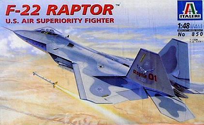 Italeri 1.48 F-22 raptor  4000ft+posta