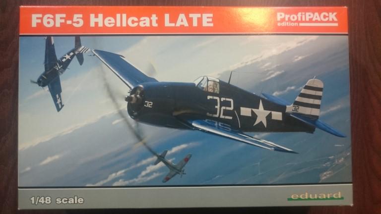 1/48 F6F-5 Hellcat Late Profipack (Eduard 8224) + kiegészítok - 20000