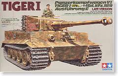 Tamiya késői Tiger 1 szemenkénti lánccal, gyanta rekeszekkel és tamiya zimmerittel (nem maratott) 10700,- + posta