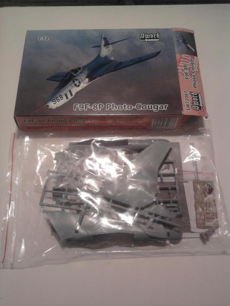 sword 1:72 f9f-8p 4000ft