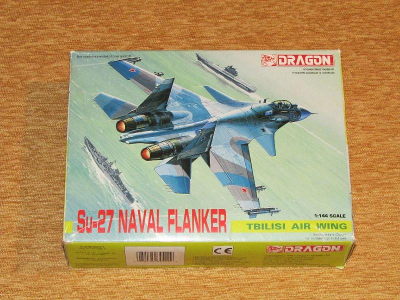 Dragon 1_144 Su-27 Naval Flanker makett