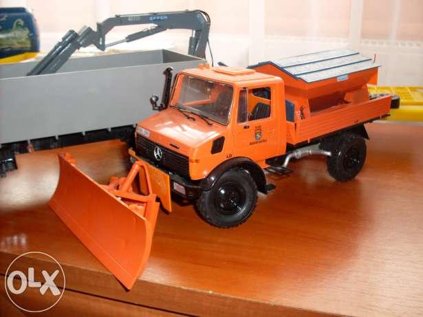 36276305_2_644x461_elado-1-24-es-kamion-makettek-toltson-fel-fenykepeket_rev008