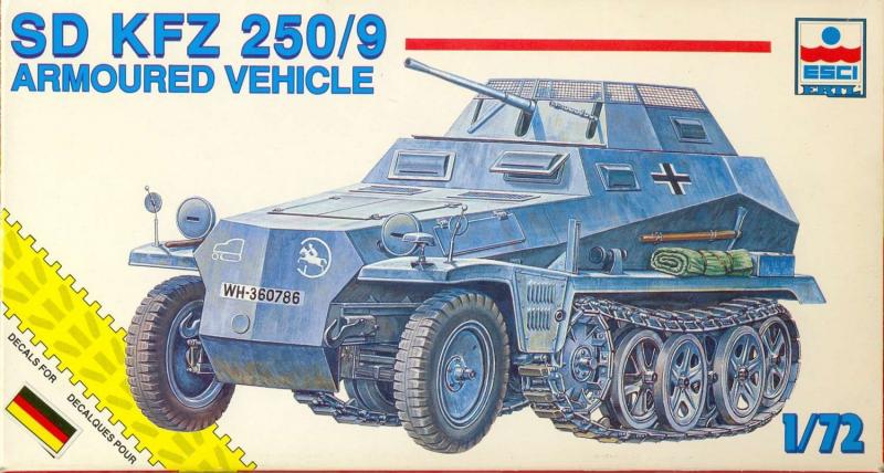 Sd.Kfz. 250 9 Armoured Vehicle; 3 figurával, matrica nincs