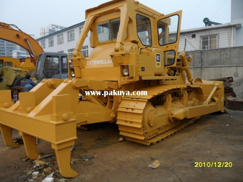 Used_bulldozer_caterpillar_D7D