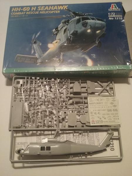 ITALERI HH-60 B 1:72  2800FT