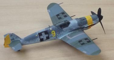 Messerschmitt Bf-109 G-14 (sárga 9)
(cserbal)