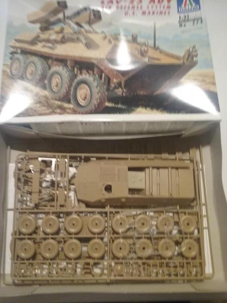 ITALERI lav-25 1:35 5500FT