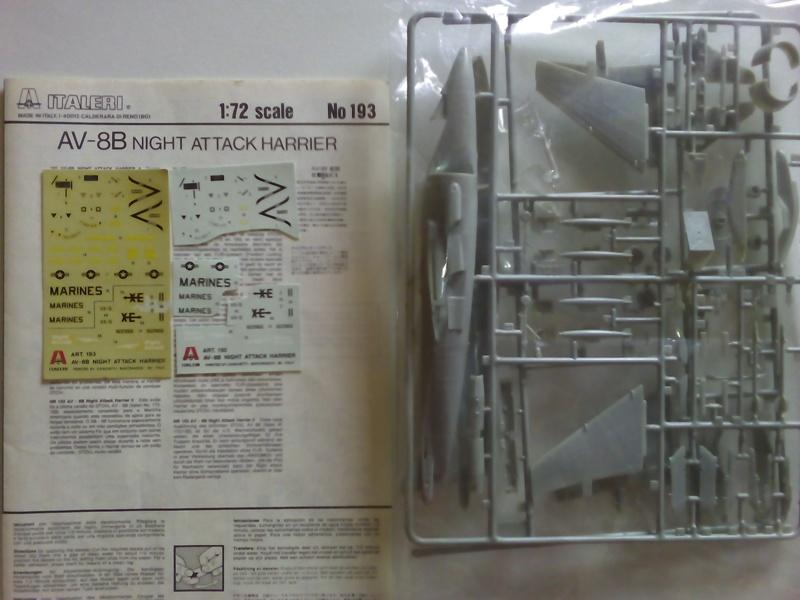 Italeri 1/72 AV-8B Harrier 