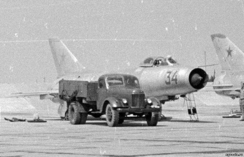 Su-9

_1