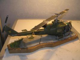 UH 1