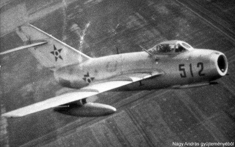 Mikojan-Gurjevics-MiG-15-512
