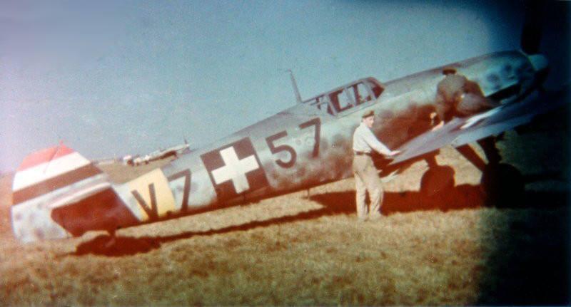 Győrben gyártott magyar Messerschmitt Bf-109G-2-es 1944 tavaszán Ferihegyen.