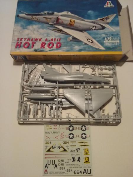 italeri a-4 e 1:72 2000ft