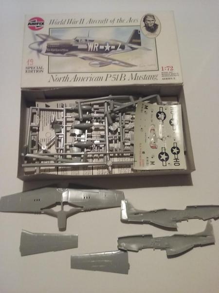 airfix p-51 1700ft 1:72