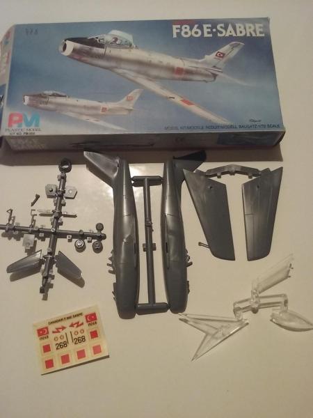 F-86 E 1500FT 1:72