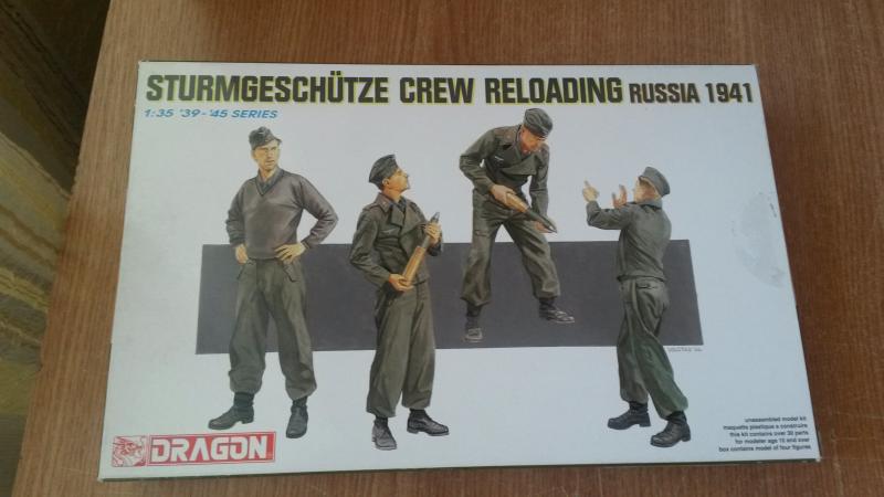 Sturmgeschütze crew reloadnig Russia 1941

3.000 Ft