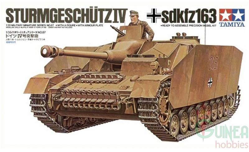 Stug IV; 1 tankos figurával