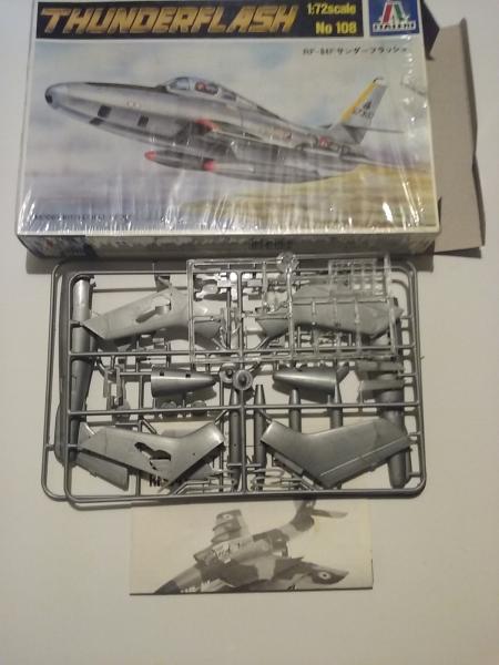 italeri 1:72 thunderflash matricahiány 1500ft