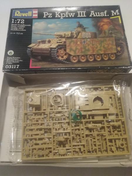REVELL 1:72 PZ 3 3000FT