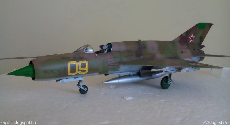 MiG-21SzMT Eduard 1/48