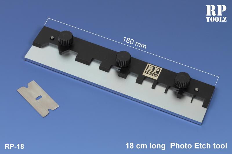 18-cm-PE-tool1

1