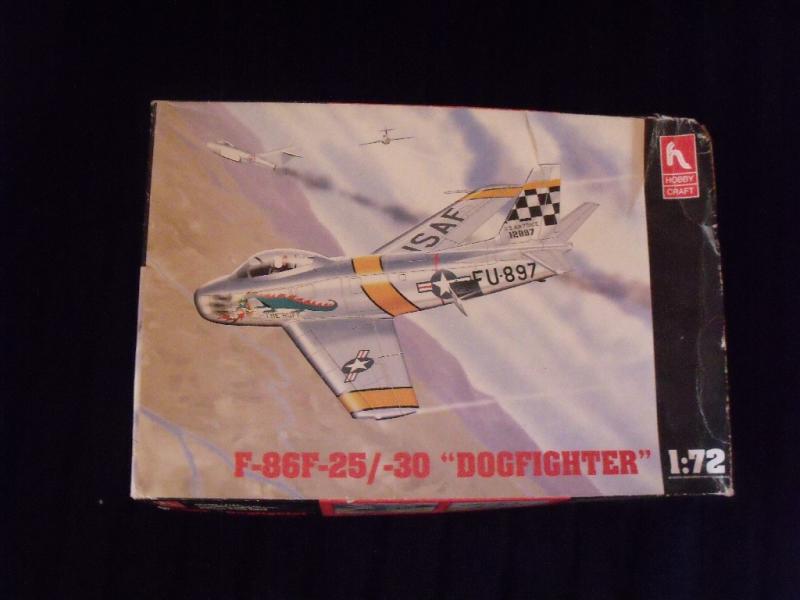 1.72 Hobbycraft-Academy F-86F  matrica nincs 1800Ft