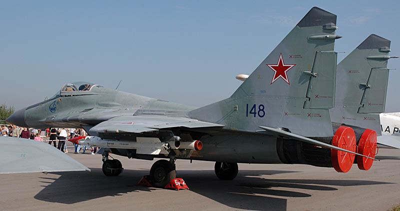 MiG-29B©Butowski
