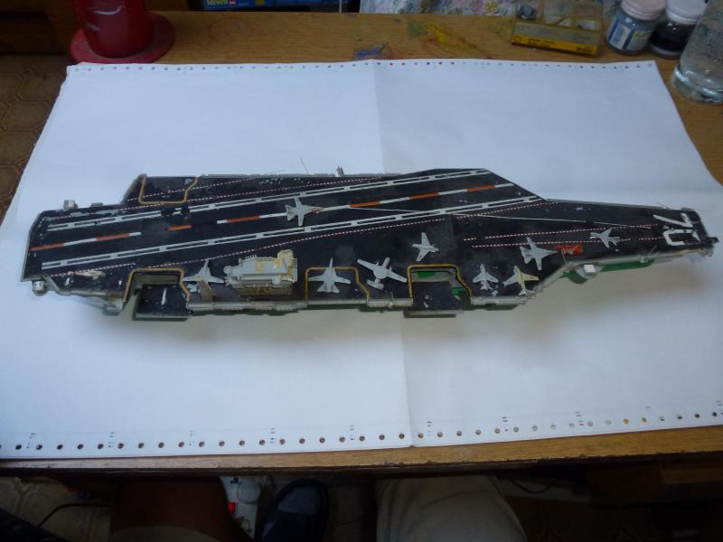 P1070869

1:720 Italeri Carl Vinson
500 Ft