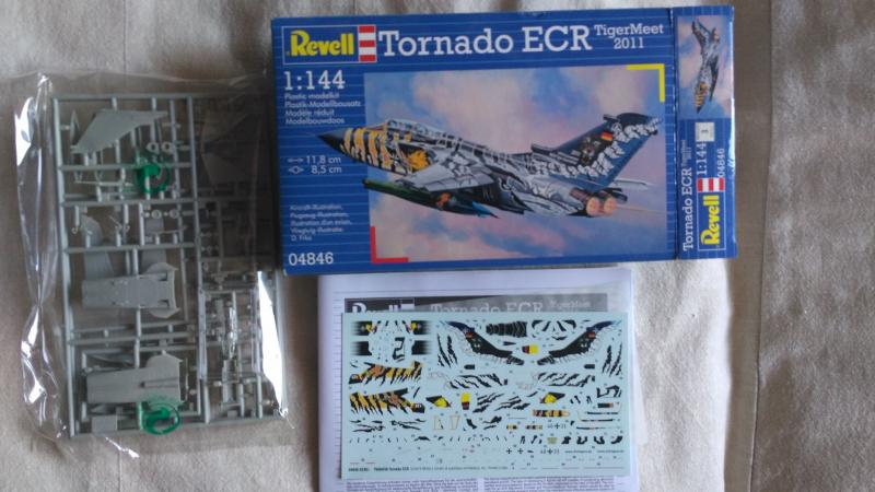 Revell Tornado Tigermeet 1:144