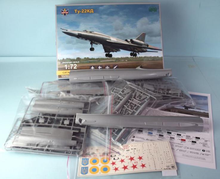 Tu-22 Blinder

1:72 19000Ft