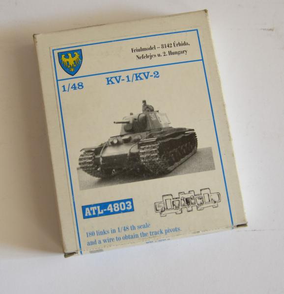 1/48 Friul KV 1 lánctalp: 4000 Ft