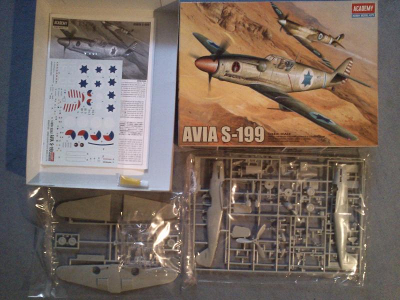 Academy  Avia S-199  2202

1:48  Academy 2202  Avia S-199    2500 Ft