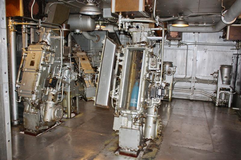 k97

5" shell loading room